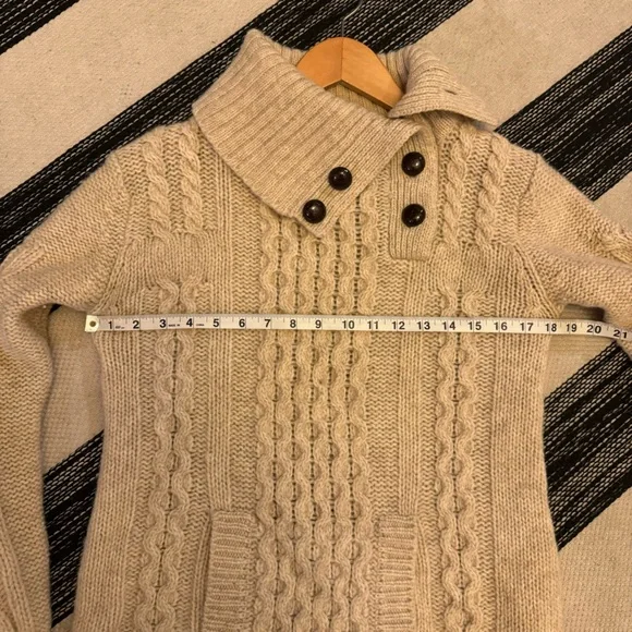 Vintage By Pops Women's Ivory Wool Cable Knit Button Up Collar Pull Over Sweater - Picture 10 of 14